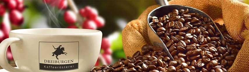 Kaffeebohnen und Zubehör